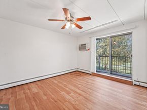 1575 W Street Road 327, Warminster PA 18974