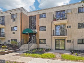 1575 W Street Road 327, Warminster PA 18974