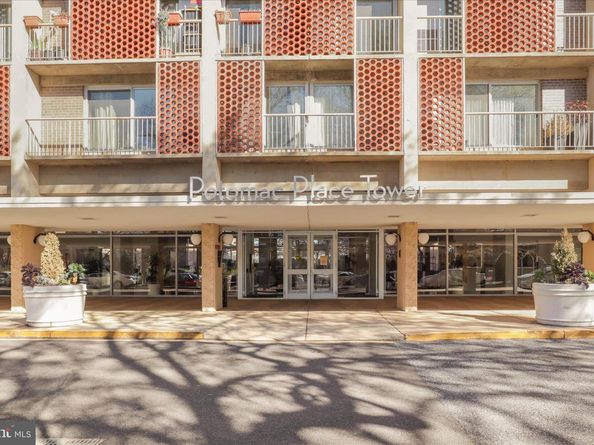 355 I Street SW 311, Washington DC 20024