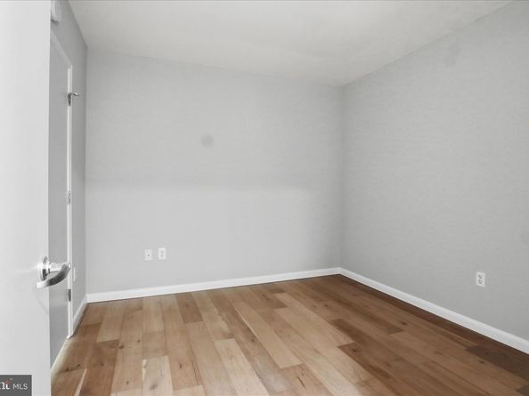 355 I Street SW 311, Washington DC 20024