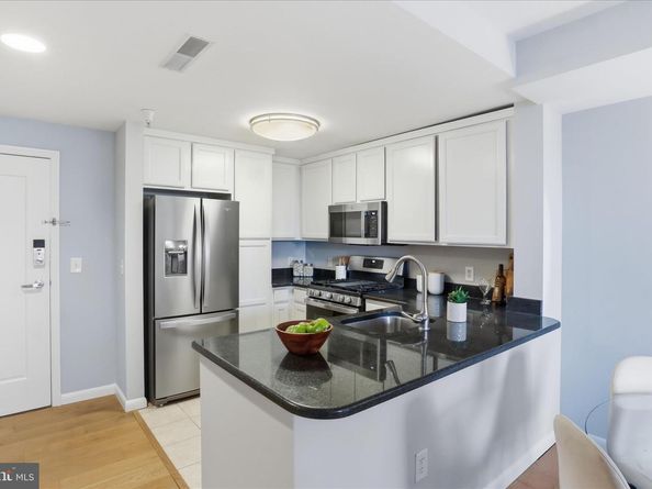 355 I Street SW 311, Washington DC 20024