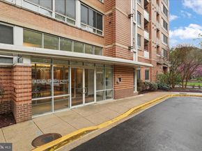 355 I Street SW 311, Washington DC 20024