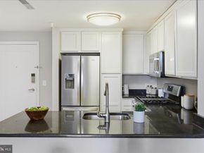 355 I Street SW 311, Washington DC 20024