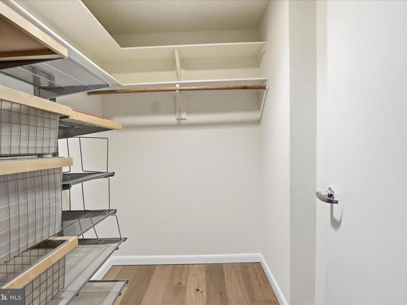 355 I Street SW 311, Washington DC 20024