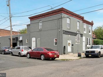 523 W Venango Street