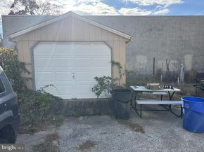 125 S Governor Printz Boulevard, Essington PA 19029