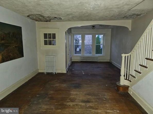 6253 Morton Street, Philadelphia PA 19144