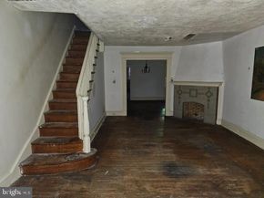 6253 Morton Street, Philadelphia PA 19144