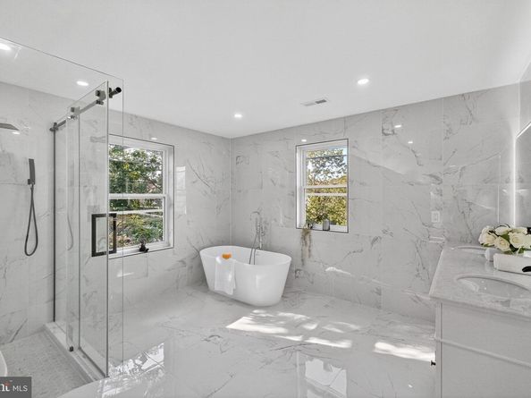 1923 Jackson Street NE, Washington DC 20018