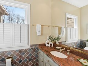 2007 Spring Branch Drive, Vienna VA 22181