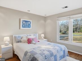 2007 Spring Branch Drive, Vienna VA 22181