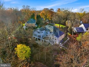 2007 Spring Branch Drive, Vienna VA 22181