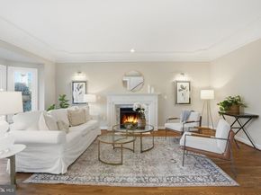 2007 Spring Branch Drive, Vienna VA 22181