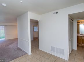 1811 Hennessy Drive, Southampton PA 18966