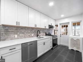 6630 Boyer Street, Philadelphia PA 19119