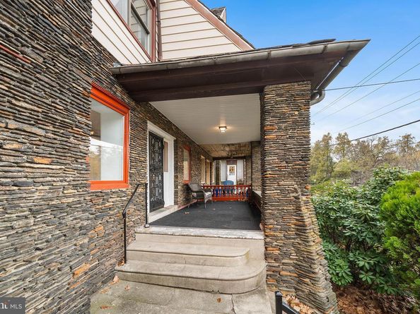 6630 Boyer Street, Philadelphia PA 19119