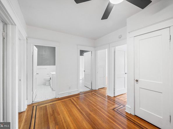 6630 Boyer Street, Philadelphia PA 19119