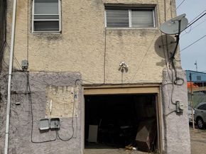 300 W Raymond Street, Philadelphia PA 19140