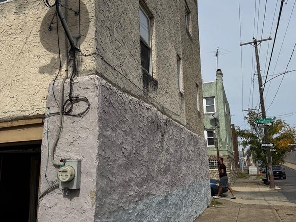 300 W Raymond Street, Philadelphia PA 19140