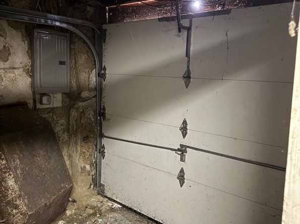 300 W Raymond Street, Philadelphia PA 19140