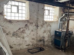 300 W Raymond Street, Philadelphia PA 19140