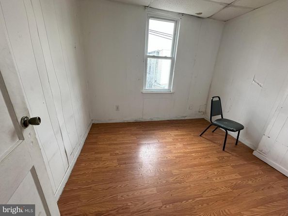 2539 S Marshall Street, Philadelphia PA 19148