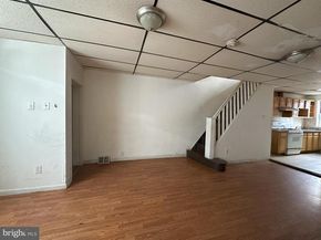 2539 S Marshall Street, Philadelphia PA 19148