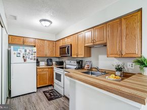 7598 Lakeside Village Drive L, Falls Church VA 22042