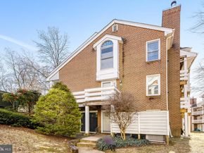 7598 Lakeside Village Drive L, Falls Church VA 22042