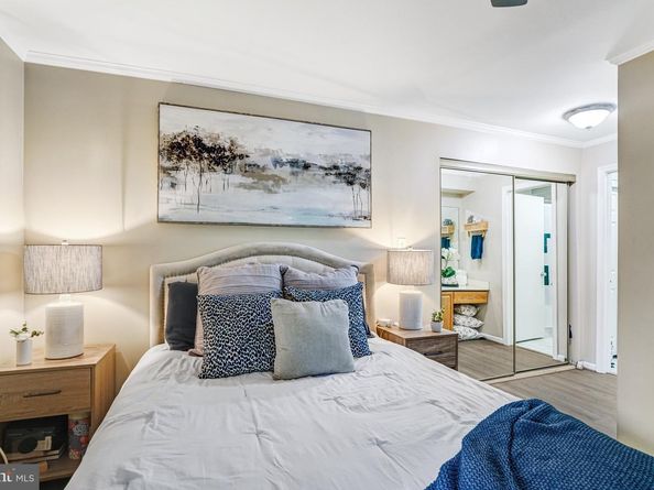 7598 Lakeside Village Drive L, Falls Church VA 22042