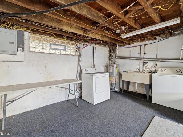 3582 Cresson Street, Philadelphia PA 19129