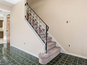 2908 Wayne Turn, Bensalem PA 19020