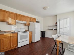 1324 W Cumberland Street, Philadelphia PA 19132