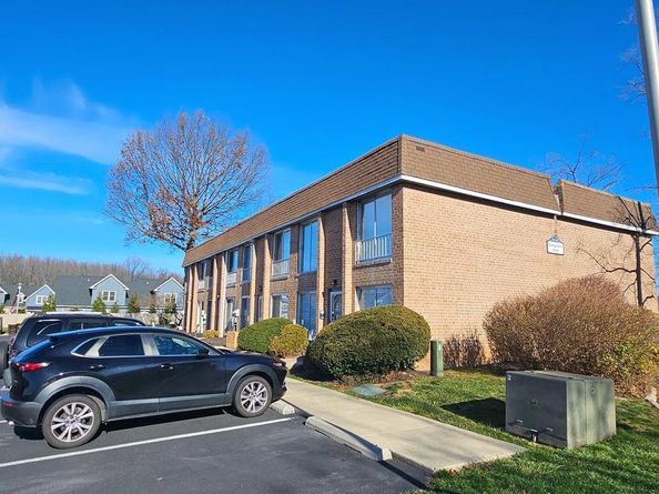 501 Germantown Court, Warminster PA 18974