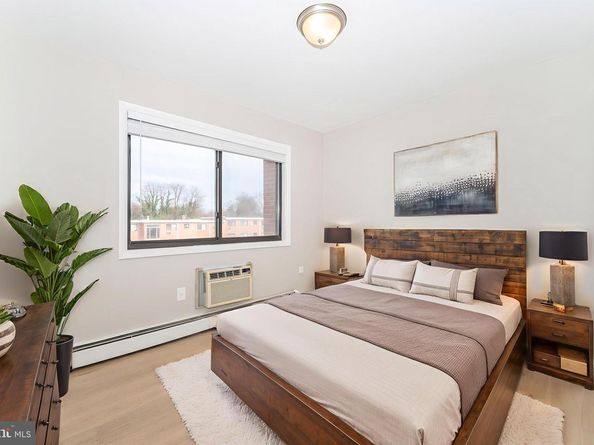 6706 James Lee Street 350, Falls Church VA 22042