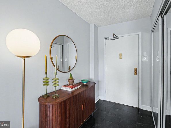 5300 Holmes Run Parkway 615, Alexandria VA 22304