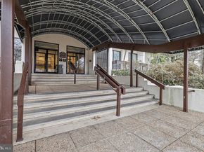 5300 Holmes Run Parkway 615, Alexandria VA 22304