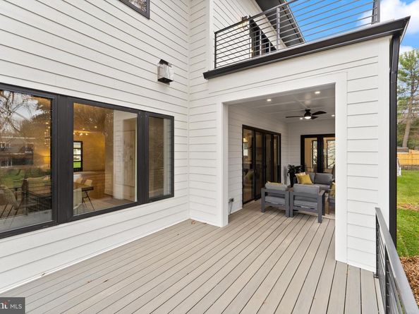 6539 Fairlawn Drive, Mclean VA 22101