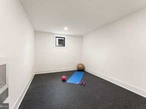 6539 Fairlawn Drive, Mclean VA 22101