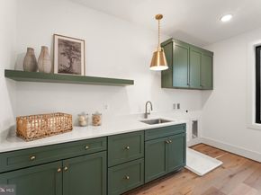 6539 Fairlawn Drive, Mclean VA 22101