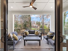 6539 Fairlawn Drive, Mclean VA 22101