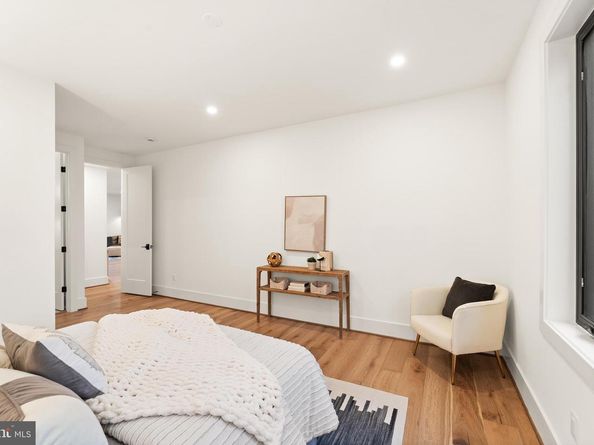 6539 Fairlawn Drive, Mclean VA 22101