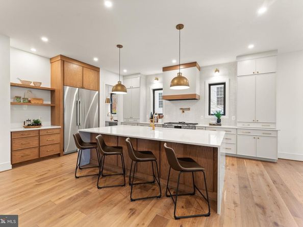 6539 Fairlawn Drive, Mclean VA 22101