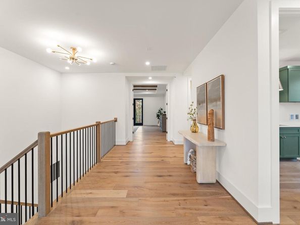 6539 Fairlawn Drive, Mclean VA 22101