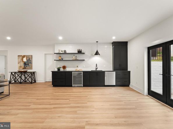 6539 Fairlawn Drive, Mclean VA 22101