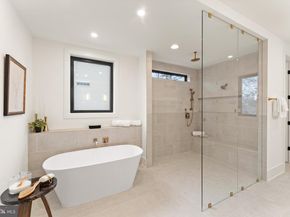 6539 Fairlawn Drive, Mclean VA 22101