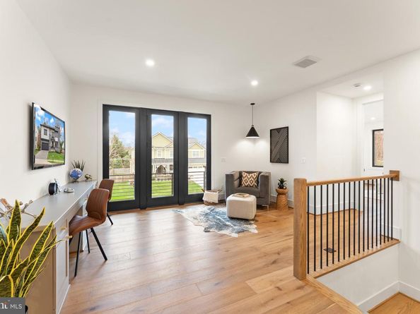 6539 Fairlawn Drive, Mclean VA 22101