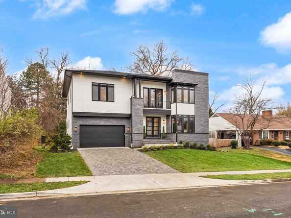 6539 Fairlawn Drive, Mclean VA 22101