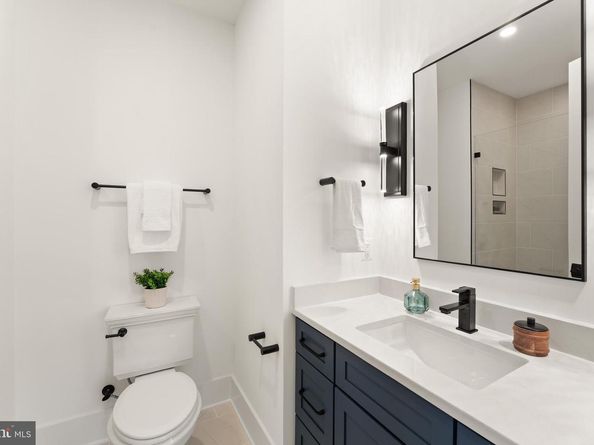 6539 Fairlawn Drive, Mclean VA 22101