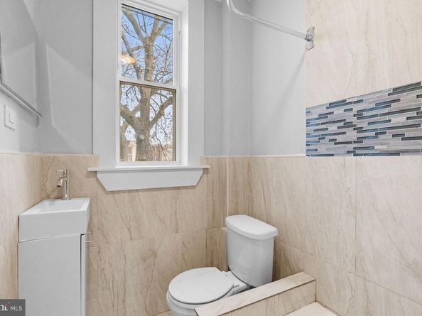 6247 N Woodstock Street, Philadelphia PA 19138